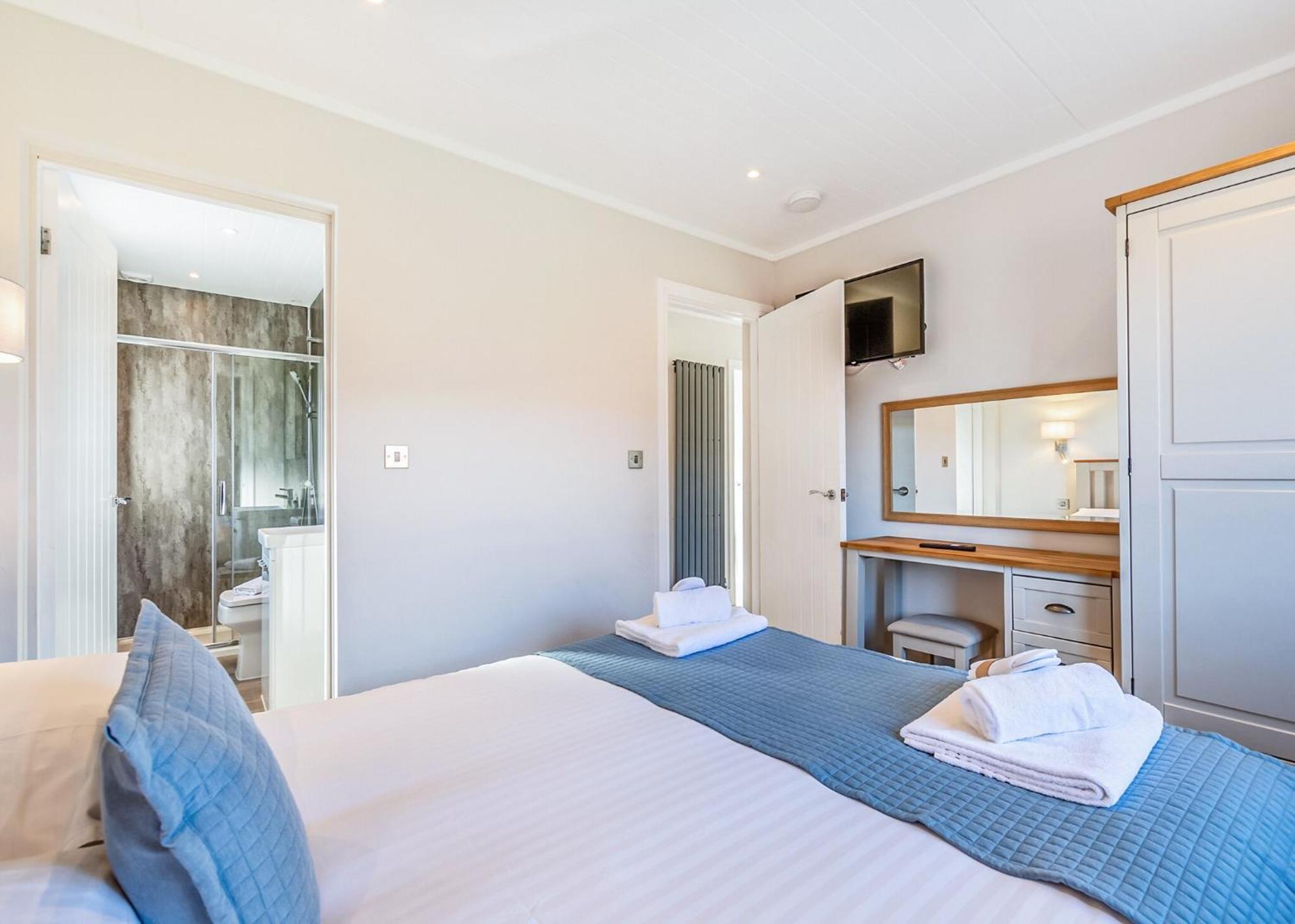 Waterside Hambleton Lakeside Lodges Poulton-le-Fylde Esterno foto