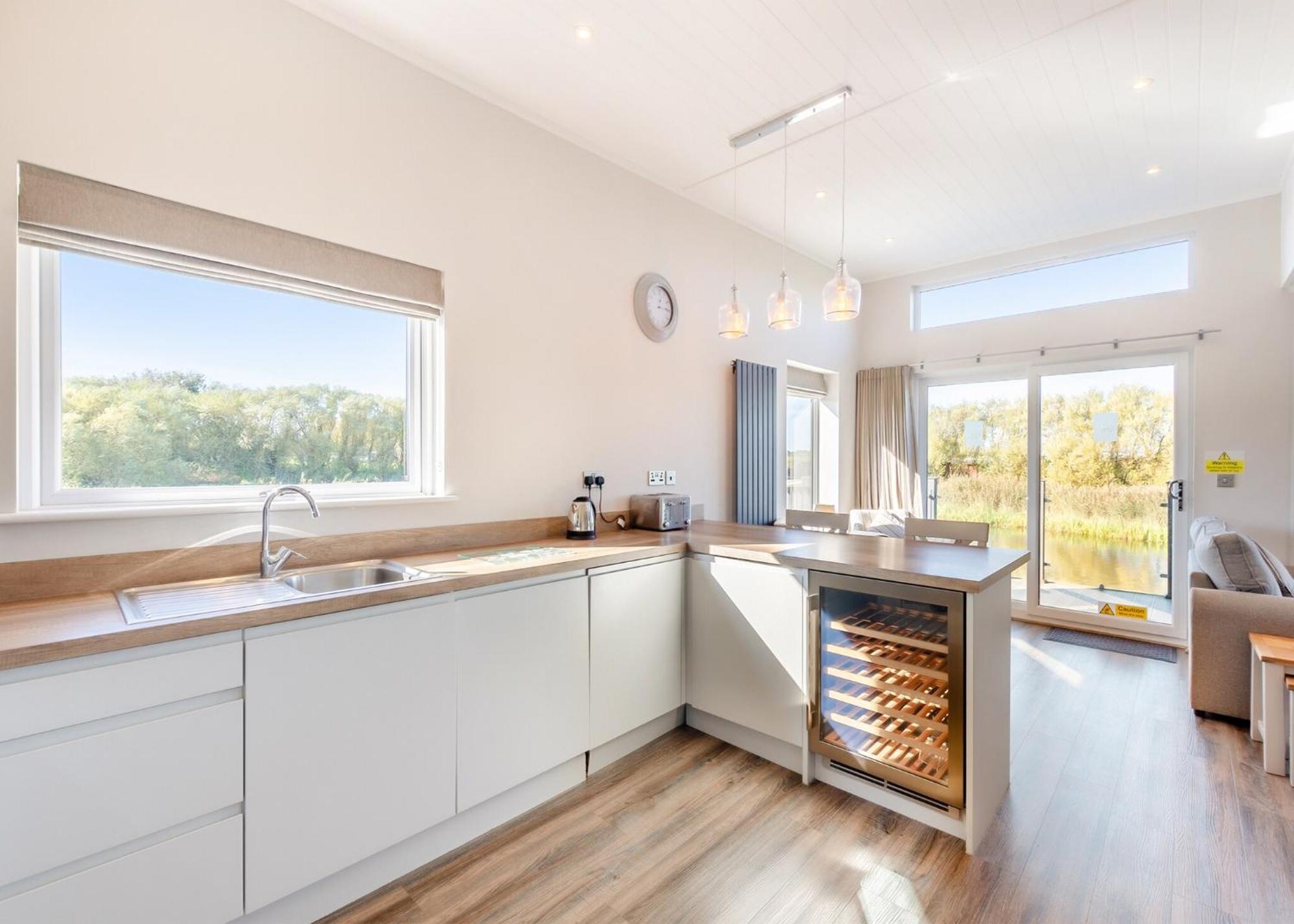 Waterside Hambleton Lakeside Lodges Poulton-le-Fylde Camera foto
